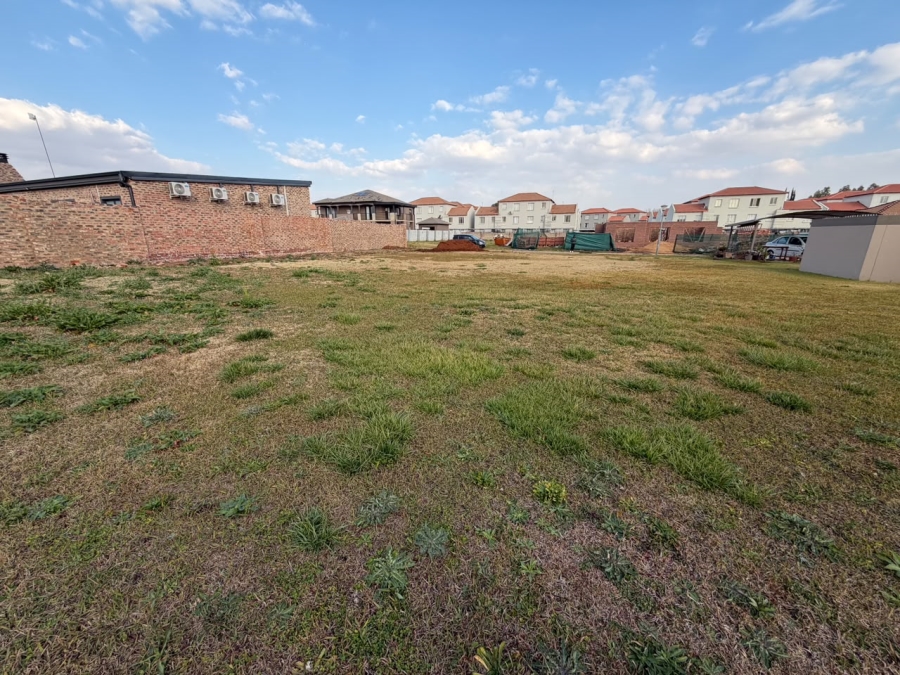 0 Bedroom Property for Sale in Van Der Hoff Park North West